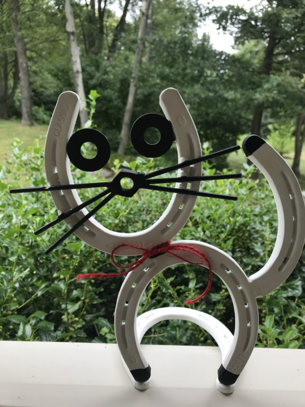 Rustic Cat Horseshoe Metal Art | Hand Crafted | Hand Painted