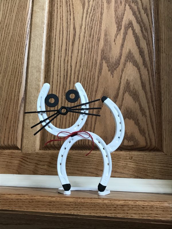 Rustic Cat Horseshoe Metal Art | Hand Crafted | Hand Painted